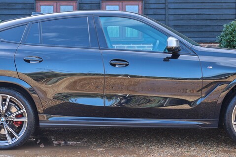 BMW X6 M50I xDrive 4.4 V8 8