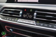 BMW X6 M50I xDrive 4.4 V8 31