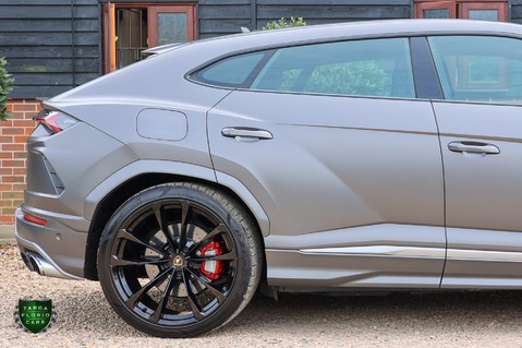 Lamborghini Urus 4.0 V8 11