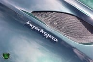 Aston Martin DBS SUPERLEGGERA 5.2 V12 42