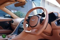 Aston Martin DBS SUPERLEGGERA 5.0 V12 17