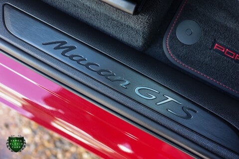 Porsche Macan GTS 2.9 V6 PDK 25