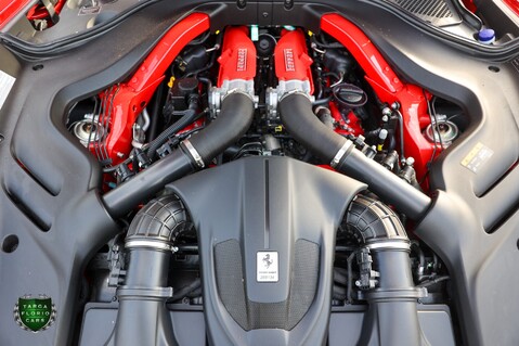 Ferrari Roma 3.9 V8 60