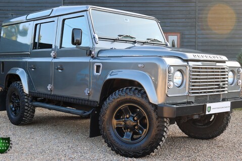 Land Rover Defender 110 2.2 TD COUNTY UTILITY WAGON 41