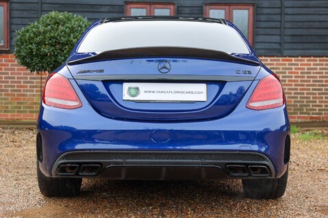 Mercedes-Benz C Class C63 AMG 4.0 PREMIUM 8