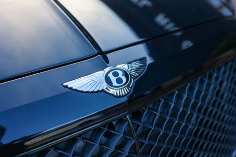 Bentley Bentayga 6.0 W12  44