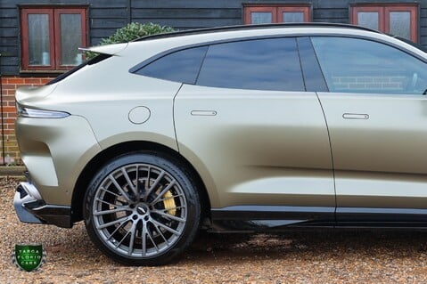 Aston Martin DBX 707 4.0 V8 41