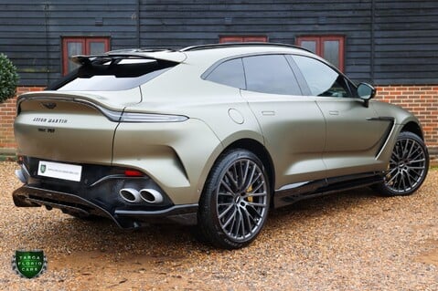 Aston Martin DBX 707 4.0 V8 70