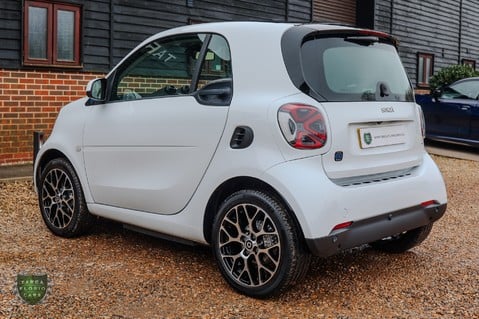 Smart Fortwo Coupe EXCLUSIVE EV 53