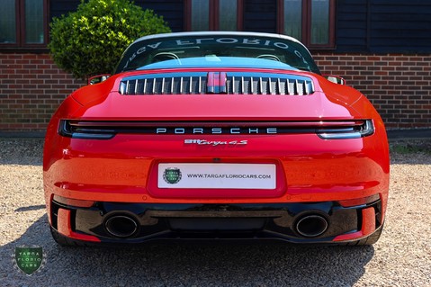 Porsche 911 TARGA 4S 3.0T PDK 9