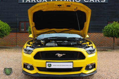 Ford Mustang GT 5.0 V8 Automatic 61