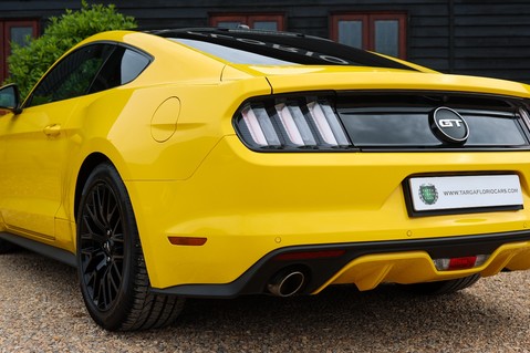 Ford Mustang GT 5.0 V8 Automatic 73