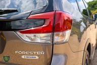 Subaru Forester 2.0 e-Box XE PREMIUM 56