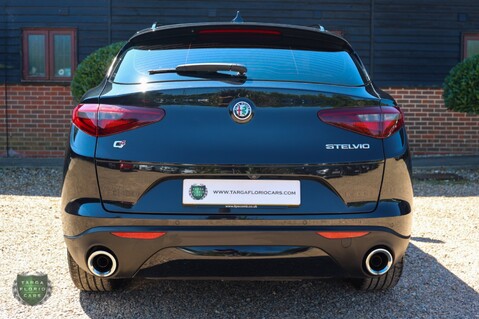 Alfa Romeo Stelvio 2.2 TD SPECIALE 9