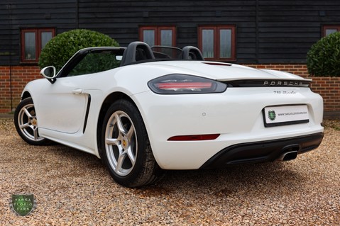 Porsche 718 Boxster 2.0 PDK 63