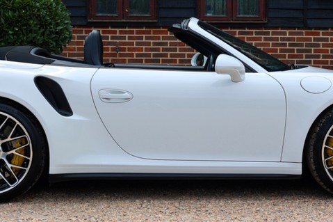 Porsche 911 991 TURBO S 3.8 CABRIOLET PDK 11