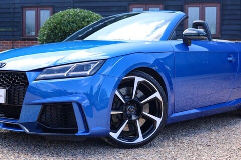 Audi TT RS 2.5 TFSI QUATTRO S-TRONIC ROADSTER 64