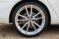 Volkswagen Golf R 2.0 TSI 4MOTION DSG ESTATE 13