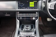 Jaguar XF 2.0 R-SPORT 34