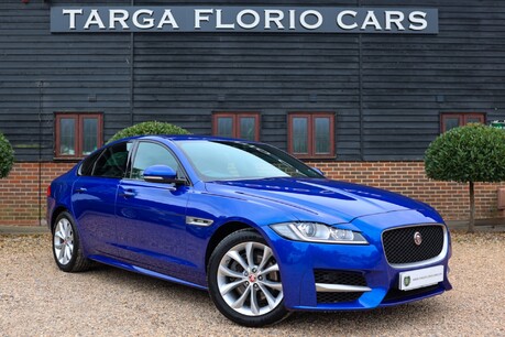 Jaguar XF 2.0 R-SPORT