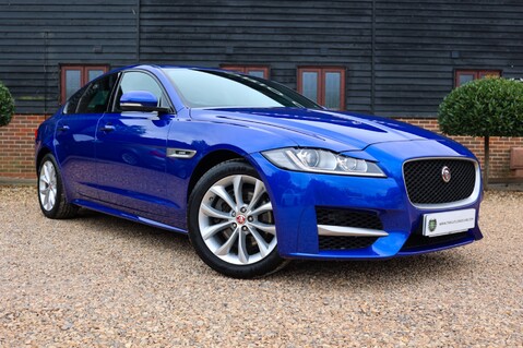 Jaguar XF 2.0 R-SPORT 52