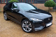 Jaguar F-Pace 2.0 R-DYNAMIC HSE 45