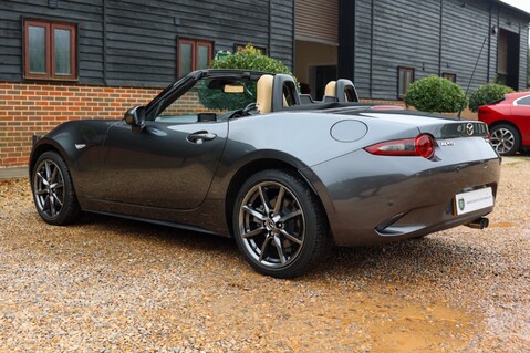 Mazda MX-5 2.0 GT SPORT NAV PLUS 48