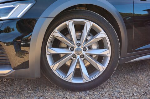 Audi A6 ALLROAD SPORT 3.0 TDI QUATTRO MHEV 57