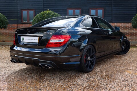 Mercedes-Benz C Class C63 AMG EDITION 507 8