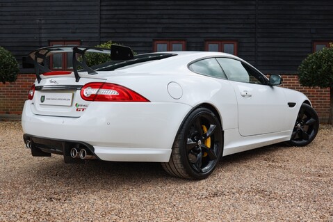 Jaguar XK R-S GT 5.0 Supercharged V8 85