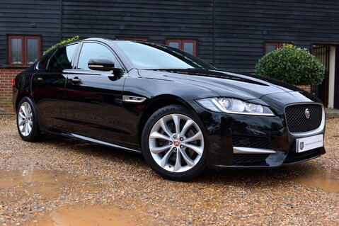 Jaguar XF R-SPORT 2.0 43