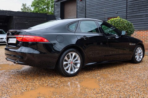 Jaguar XF R-SPORT 2.0 56