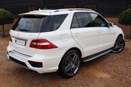 Mercedes-Benz M Class ML63 AMG 5.5 V8 74