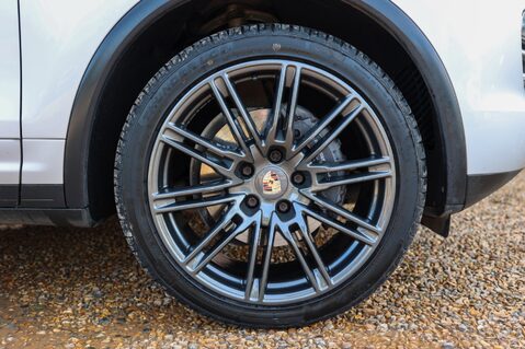 Porsche Cayenne 3.0D V6 TIPTRONIC 7