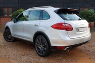 Porsche Cayenne 3.0D V6 TIPTRONIC 5