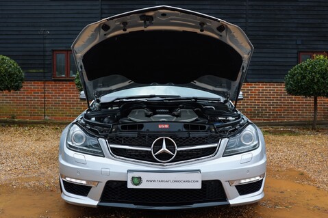 Mercedes-Benz C Class C63 AMG 6.3 V8 44