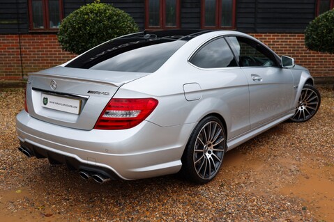 Mercedes-Benz C Class C63 AMG 6.3 V8 58