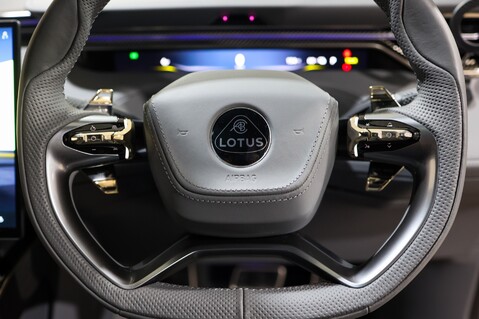 Lotus Eletre R 16