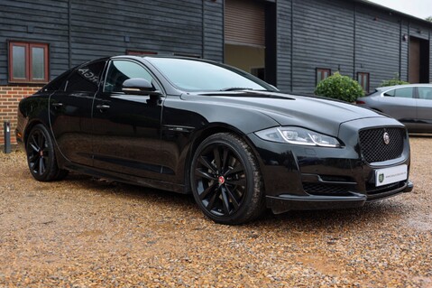 Jaguar XJ 3.0D V6 R-SPORT 52