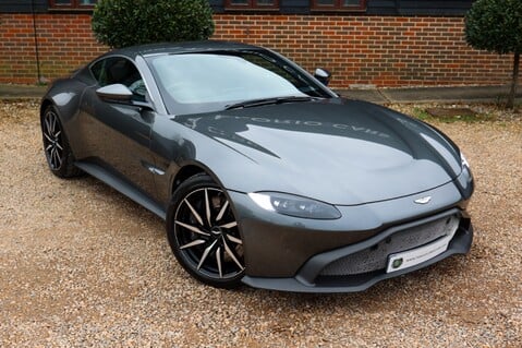 Aston Martin Vantage 4.0 V8 34