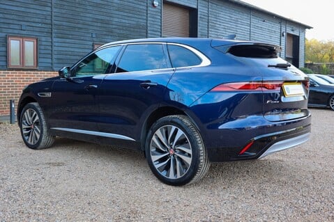 Jaguar F-Pace 2.0 D HSE MHEV AWD 64