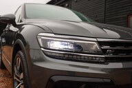 Volkswagen Tiguan R LINE 2.0 TDI BLUEMOTION MANUAL 33