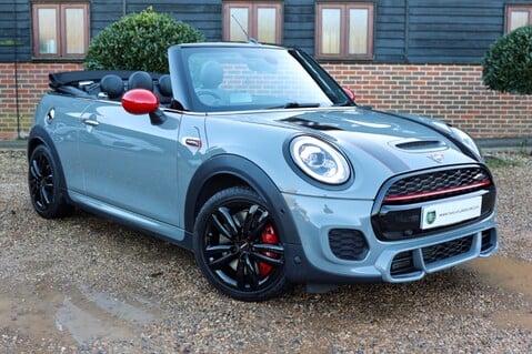 Mini Convertible JOHN COOPER WORKS 2.0 MANUAL 39