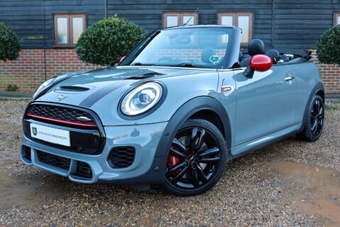 Mini Convertible JOHN COOPER WORKS 2.0 MANUAL 6