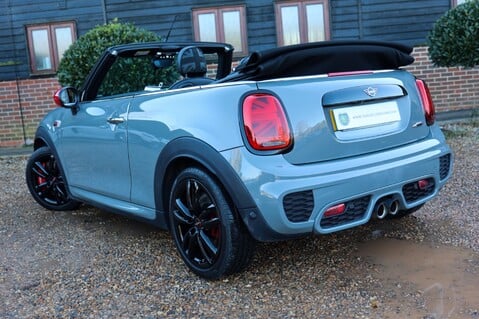 Mini Convertible JOHN COOPER WORKS 2.0 MANUAL 53