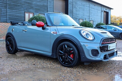 Mini Convertible JOHN COOPER WORKS 2.0 MANUAL 44