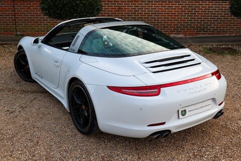 Porsche 911 TARGA 4S 3.8 PDK 40