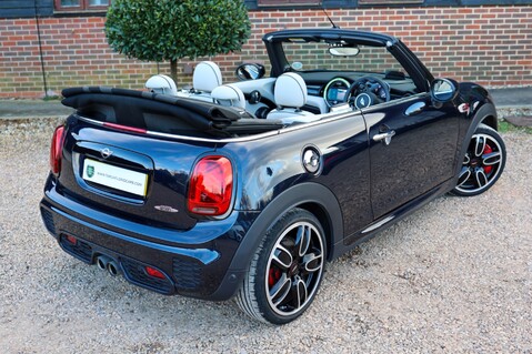 Mini Convertible JOHN COOPER WORKS 2.0 AUTOMATIC 66