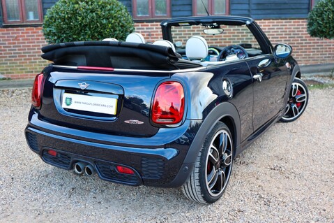 Mini Convertible JOHN COOPER WORKS 2.0 AUTOMATIC 67