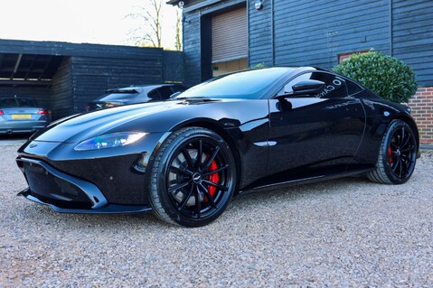 Aston Martin Vantage V8 4.0 52